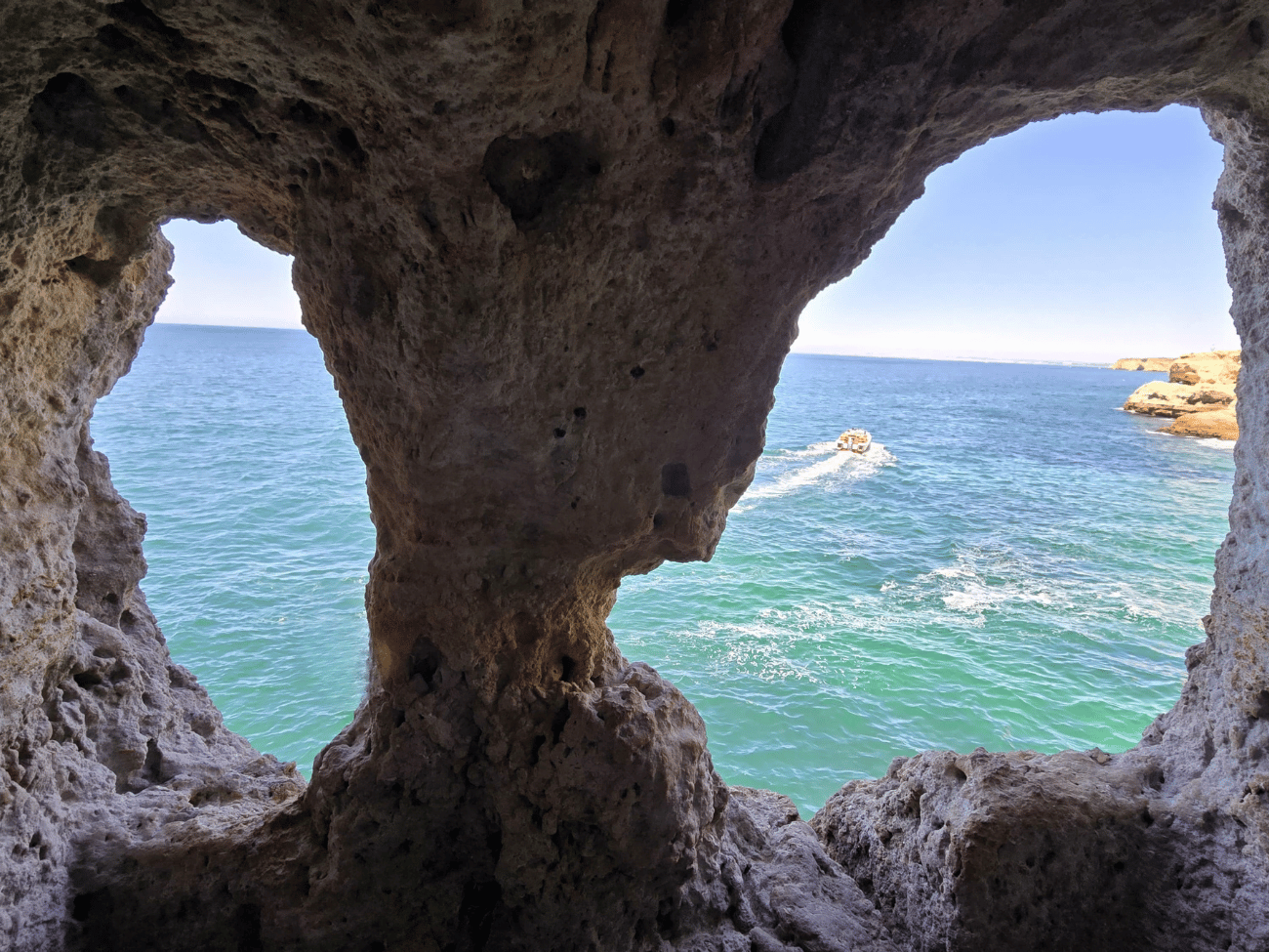 Boneca cave